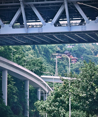 �������������һ����·������ͨ��ɳƺ�ӵ���·