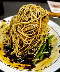 Ƚ�Ұ��¿�һ������Ż��У��������㣬ζ��������