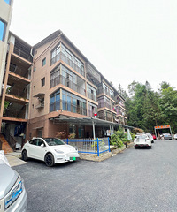 23度木根铺避暑,今年全程铺上了柏油路