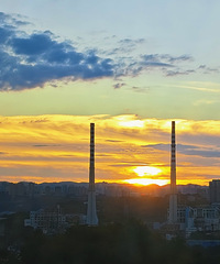 今日份晚霞,醉人的落日与晚霞,是天空写给大地的情书