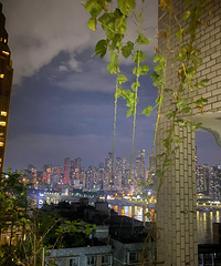 �����ϱ�·��ס��¶̨�ķ��ӳ���