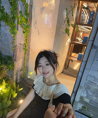 35岁157CM美甲行业的小姐姐征婚,希望对方工作稳定