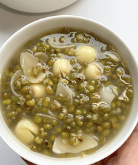 夏天到了,试试好喝又养生的绿豆汤