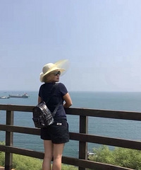 82年157CM女儿跟对方的销售小姐姐征婚,希望你娃不在身边