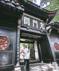 87年158CM有车有房的行政人事小姐姐征婚,小孩跟对方