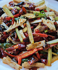 ����ҡ���˵�еĸ���Ϫ֮�⡱����΢�е����