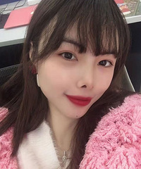 91年155CM教育行业的小姐姐征婚,希望对方本科以上