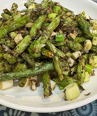 ���������Ƽ����ڼ����ã����������͸������ΰ���