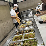 一荤一素5元的食堂