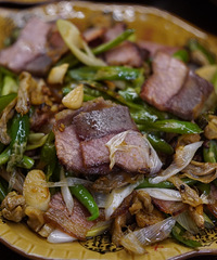 ��ĩ���ϼ���ˮ��������ɣ���������Щ��ɫ��ʳ