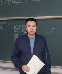 31岁178CM的中级职称哥子征婚,不抽烟、不喝酒、不泡吧