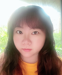 81年158CM的国企管理小姐姐征婚,希望对方身高170以上