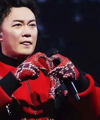 [��������]����Ѹ������˿�ѷ����ŶӾ������²��ڵظ���