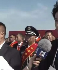 ��һ���������ӣ������ı�ʽ���ĵ����ǣ����Ӱ�۲Ž��˳���