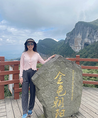 92年160CM的管理妹子征婚,通过自己的努力全款买房买车