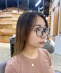 抢到美发团购,换了个很酷的发色!紫红色真的太适合秋天了