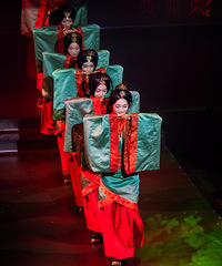 ������������һ�Ѵ�Խǧ��Ĺ�͢���磬���𺳵�