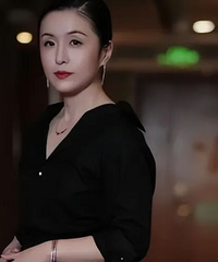 她嘲讽陈道明,吐槽游本昌