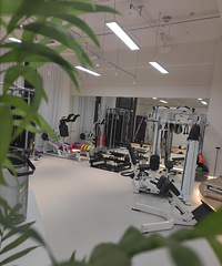 对比多家普拉提店,最终选了这家!我觉得性价比和安全性最重要