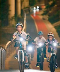 夜骑北滨路,享受自由飞驰的快乐