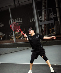 找不到老婆就打网球