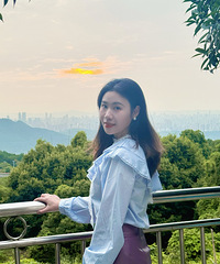 92年165CM年收入30万以上的妹子征婚,自己有车有房