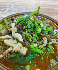 �����е�������Top1��ݣ���ϲ�������˿��