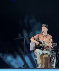 谢霆锋演唱会后劲太大了,到现在都还没回过神来