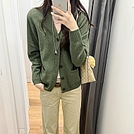 优衣库毛衣显白又好穿