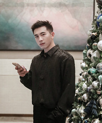 98年178CM自己做电商的小哥征婚,爱好旅游和运动