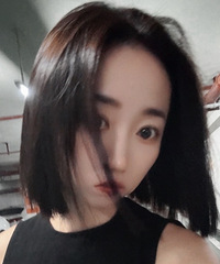 92年160CM的单亲妈妈征婚,有女儿