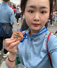 98年163CM的妹子征婚,希望对方93~98年
