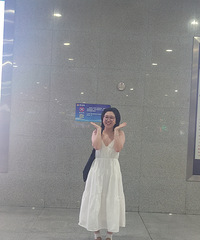 94年的妹子征婚,希望对方性格有趣外向