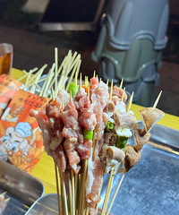 ��˵�������г�Ұ̯̯�տ������һԪһ��������