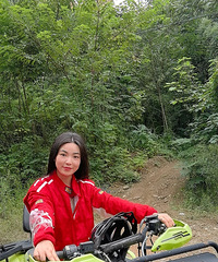 91年161CM孩子随父的妹子征婚,从事人力资源工作