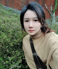 88������Ů���޶������Լ�