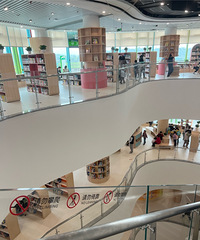 �������������ͯͼ����¹ݣ����ֱ���в���