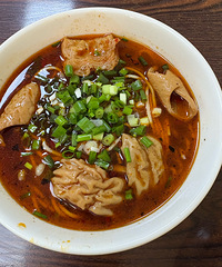 �򿨼�����Һܶ���ĵ����棬ȷʵ�óԣ��ܵ�һ��