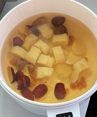 [����]һ������ͿȲ�ͣ��ɤ���ָ������ģ������������ˮ