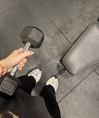 ���˸���һ���𣿶��콡��һ�ܳ������Σ��ظ�ð