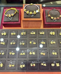 �������Ǽۣ�֪��Ʒ�������ϵ������Ѿ���