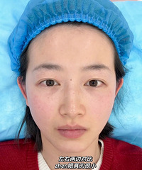 �����ʺ�����ˮ�⣬�������ҷ�ɫ���ʸ�������