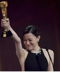 ��ʫ�����Ӻ����ͷ��300����������10����ǰ�ʹ���