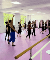 [����]���Ρ���������ײ��ʦ����һ�조��ѧ��������ֱΪ����Ϊ