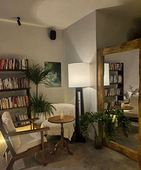 ������һ�ҳ����ԵĿ��ȹݣ������è����ճ��Ӵ