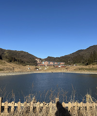 ���ף����ɽ���ճ��У���������һ��Ϲ׼��