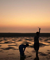 �ԼݸϺ��ջ�����