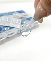 ��û�д������۾�20�����ϵģ�����۾�������