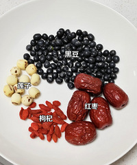 һ������ˮ���ȳ�����ɫ�����������ڣ�������