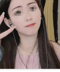 [����]��Ǯ�п�ˢ����׷��Ů�����󣬲��ֻ�ȫ�ǳ����¼